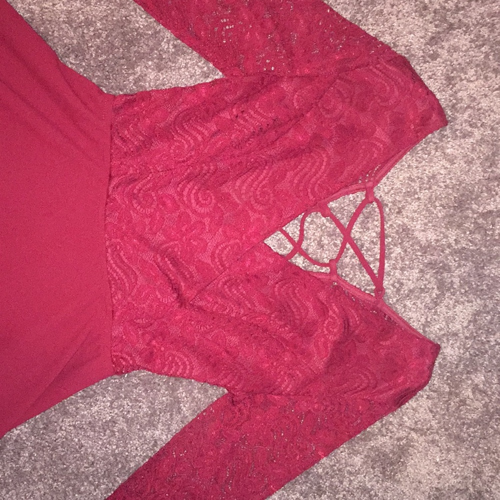 Windsor burgundy homecoming dress. - Picture 5 of 7